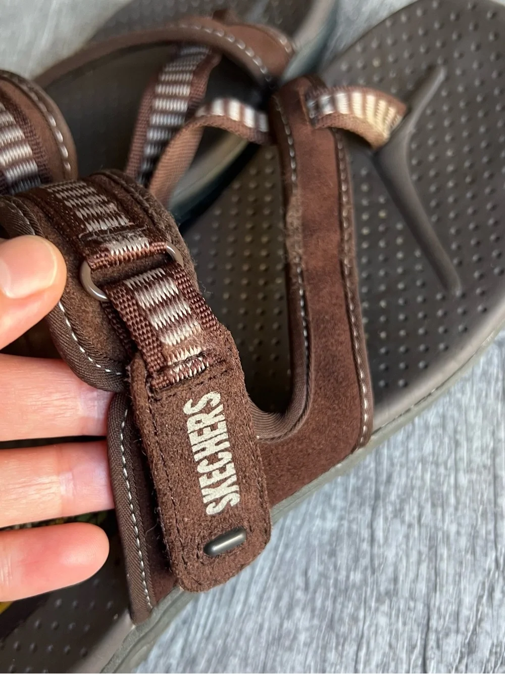 Skechers Brown and Tan Strappy Slide Sandals Women’s Size 8